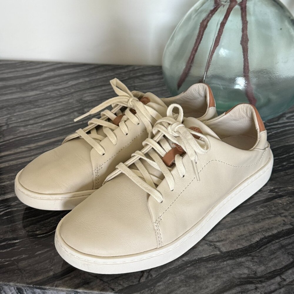 OluKai Cream Leather Sneakers with Tan Heel Accent